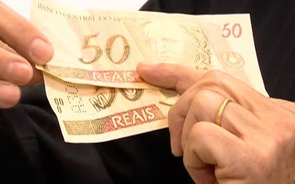 Idosa que foi vítima de golpe ao pedir ajuda para sacar dinheiro em banco deve ser indenizada em RO