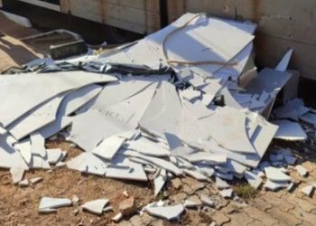 Placas de mármore caem por cima de trabalhadores em Vilhena, RO