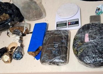 JI-PARANÁ – POLÍCIA MILITAR APREENDE MAIS DE TRÊS QUILOS DE ENTORPECENTES E CONDUZ SUSPEITO POR TRÁFICO