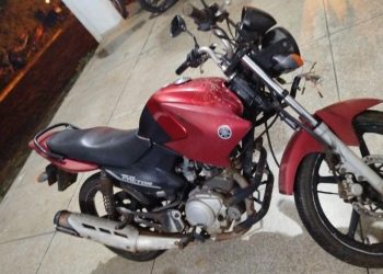 OURO PRETO DO OESTE – POLÍCIA MILITAR RECUPERA TRÊS MOTOCICLETAS FURTADAS E PRENDE SUSPEITOS