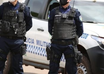 URUPÁ — Homem é preso em flagrante dormindo dentro de veículo que tentava furtar