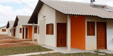 URUPÁ — Publicado edital para contratação de empresa para construção de 20 casas populares