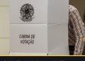 Arte com cabine de votação, logo Urupá 190 e aviso sobre o horário: das 7h às 16h em Rondônia.
